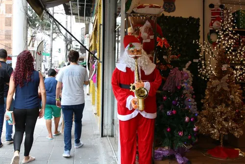 
				CNC: faturamento do varejo no Natal deverá ser de R$ 57,48 bilhões
			
			
