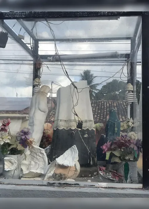 
				Vândalos destroem imagem de Padre Cícero em Passo de Camaragibe
			
			