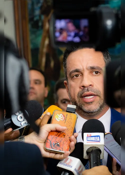 
				Paulo prega pacificação, promete mandato moderno e com foco no combate à fome
			
			