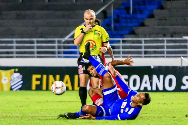 
				
					Federação Alagoana de Futebol divulga escala de arbitragem para semifinais do Campeonato Alagoano
				
				