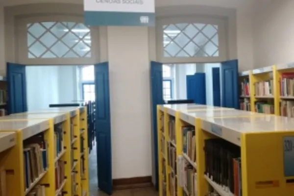 
				
					Maceioenses só dispõem de uma biblioteca pública para pesquisas e leitura
				
				