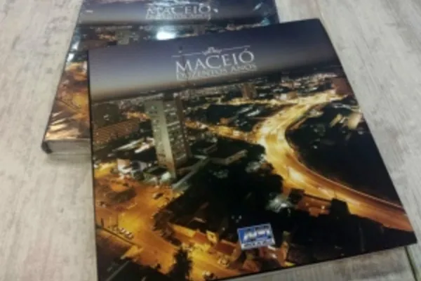 
				
					Instituto Arnon de Mello lança obra sobre o bicentenário de Maceió
				
				
