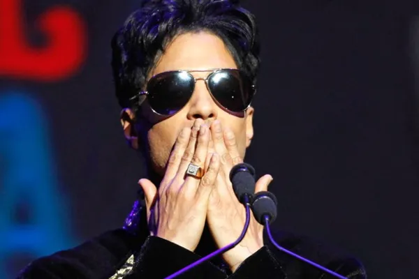 
				
					Prince: autópsia é concluída nesta sexta; corpo será liberado para família
				
				
