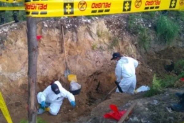 
				
					Colombiano confessa ser serial killer que matou ao menos 20 pessoas
				
				