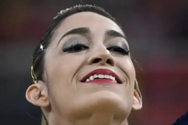 
				
					Ginastas capricham na maquiagem para provas na Olimpíada Rio 2016
				
				