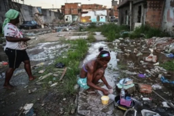 
				
					Economista defende investimento em habitação popular em Alagoas
				
				