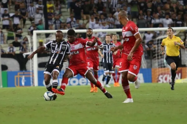
				
					CRB só empata com o Ceará e dá adeus à Copa do Nordeste
				
				