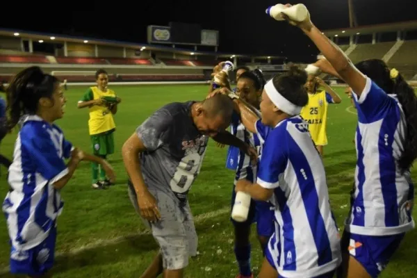 
				
					CSA vence o Aliança e conquista o bicampeonato da Copa Rainha Marta
				
				