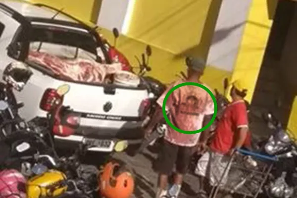 
				
					Flagrante: Carne é transportada em carroceria de veículo em Porto Calvo
				
				