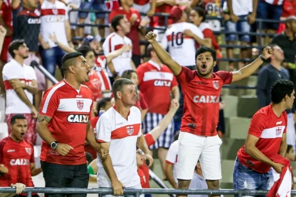 
				
					CRB volta a treinar e ingressos começam a ser vendidos para jogo contra Goiás
				
				