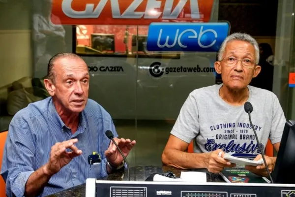 
				
					Dois golaços: Anselmo Ramon e Osvaldo protagonizam momento de encher os olhos das torcidas de CRB e CSA
				
				