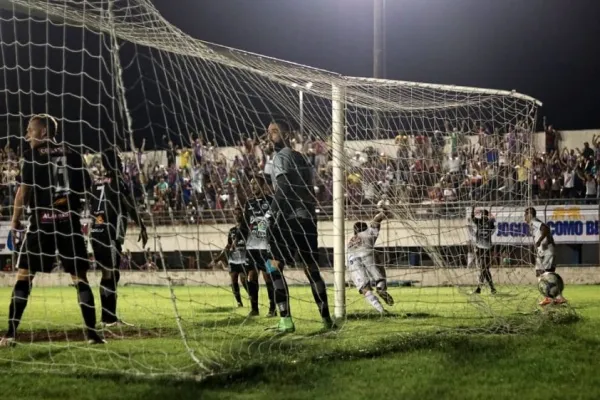 
				
					Ano histórico e de frustrações: como o futebol alagoano viveu 2019
				
				