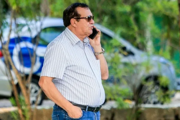 
				
					Argel é apresentado no Ceará e fala sobre saída do CSA: 'Patamar diferente'
				
				