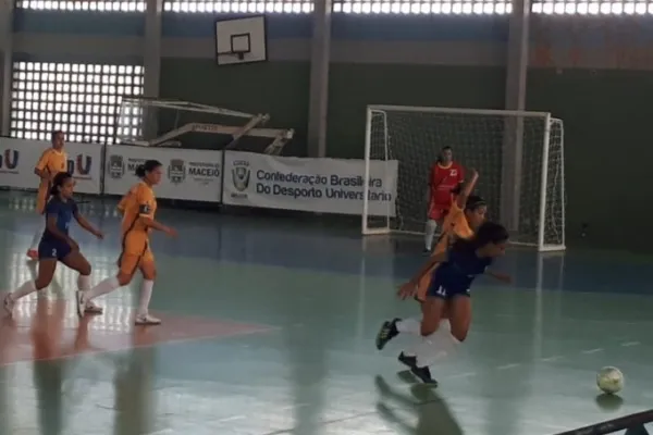 
				
					Ufal conhece a primeira derrota do futsal feminino no JUBs em Maceió
				
				