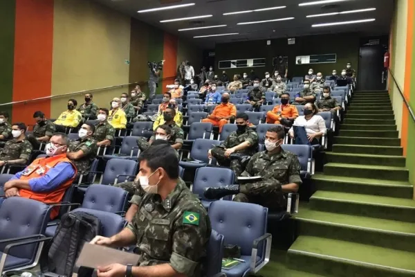 
				
					Maceió sedia exercício militar para prevenção de desastres
				
				