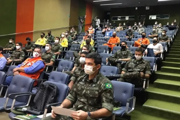 
				
					Maceió sedia exercício militar para prevenção de desastres
				
				