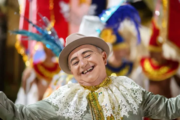 
				
					Bloco Filhinhos da Mamãe festeja 41 anos de tradição carnavalesca
				
				