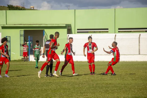 
				
					Com cinco equipes na briga, Copa Alagoas pode conhecer seus classificados neste sábado
				
				