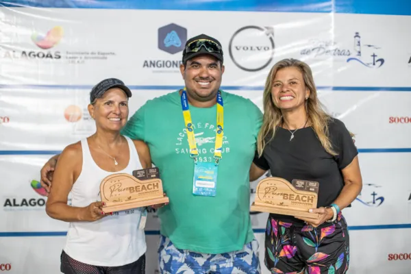 
				
					Beach Tennis ganha fôlego e destaque em Alagoas tendo à frente André Macena
				
				