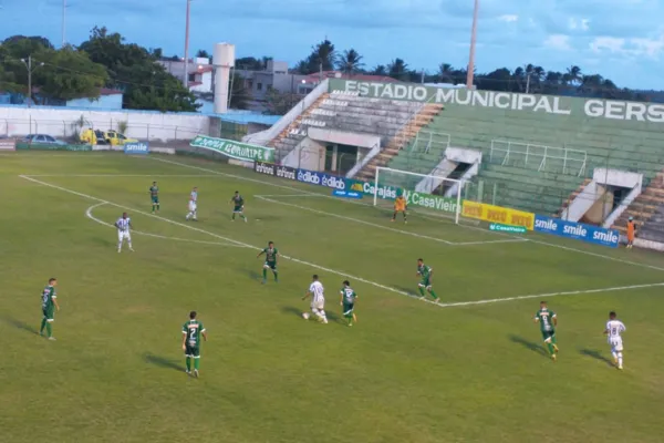 
				
					De olho na elite do Alagoano, Coruripe inicia preparação para disputar Segundona do Estadual
				
				