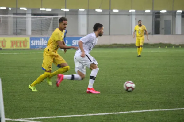 
				
					Em Maceió, ASA bate o Desportivo Aliança e vence a primeira no Alagoano: 1 a 0
				
				