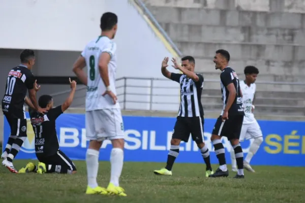 
				
					Após oito anos, ASA volta à Copa do Nordeste para enfrentar o Sousa, com presença de torcida
				
				