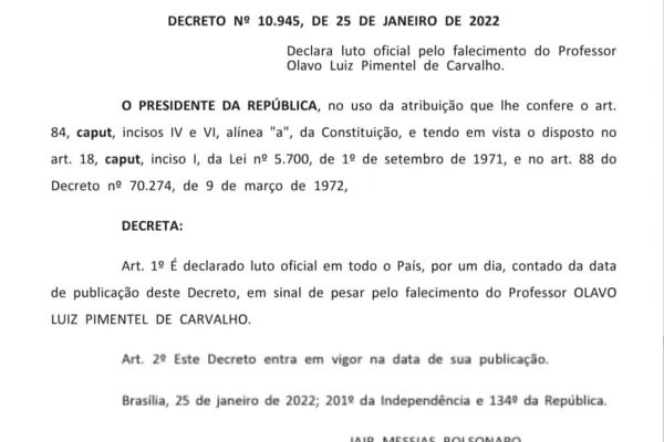 
				
					Bolsonaro decreta luto oficial pela morte de Olavo de Carvalho
				
				
