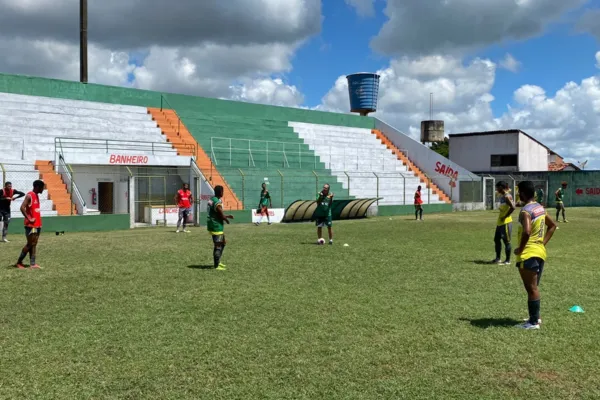 
				
					Na capital e no interior, três duelos decisivos fecham a primeira fase da Copa Alagoas
				
				