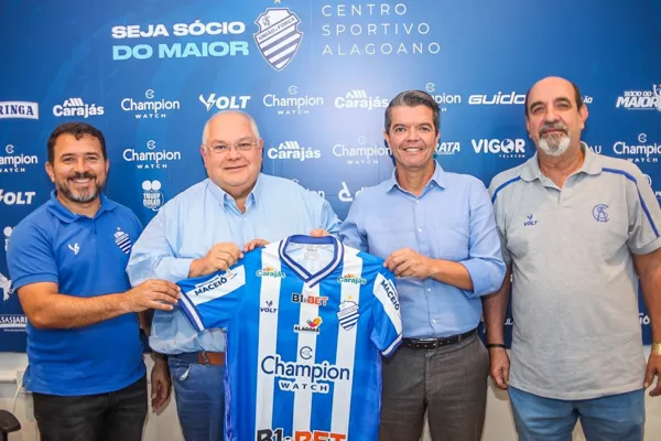 
				
					Novo executivo do CSA, Felipe Ximenes diz que amizade com Omar Coêlho influenciou em sua contratação
				
				