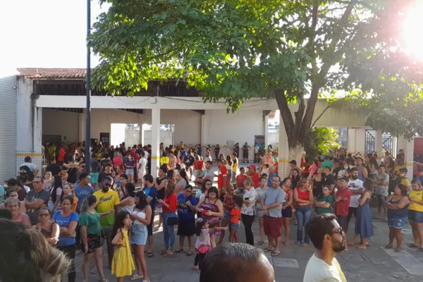 
				
					Eleições 2022: marcada por longas filas, votação do primeiro turno chega ao fim em Alagoas
				
				