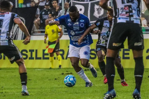 
				
					Cruzeiro vence dérbi contra o ASA e assume liderança do Grupo A4: 2x0
				
				