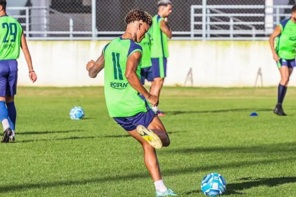 
				
					Cruzeiro recebe o Sergipe em duelo direto pela liderança do Grupo A4
				
				