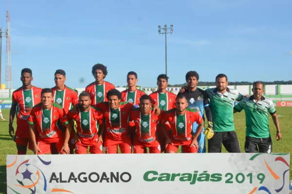 
				
					Semifinalistas da 2ª Divisão do Alagoano vivem jejum longe da elite
				
				