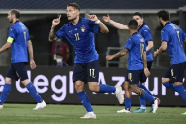 
				
					Após ficarem de fora da Copa de 2018, Itália e Holanda buscam voltar  ao protagonismo na Eurocopa
				
				