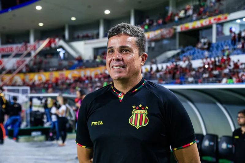 CRB perde pênalti e fica só no empate com o Sampaio, pela Série B: 0x0