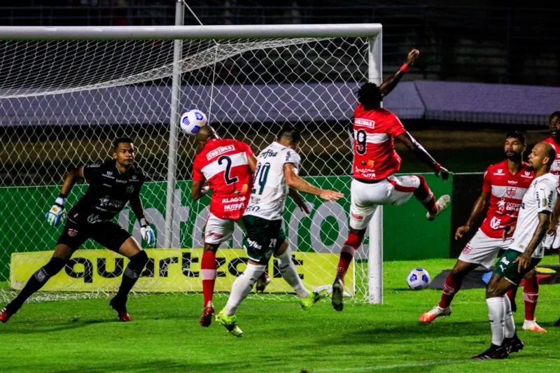 CRB perde para o Palmeiras, no Rei Pelé, no jogo de ida da Copa do Brasil: 1 a 0