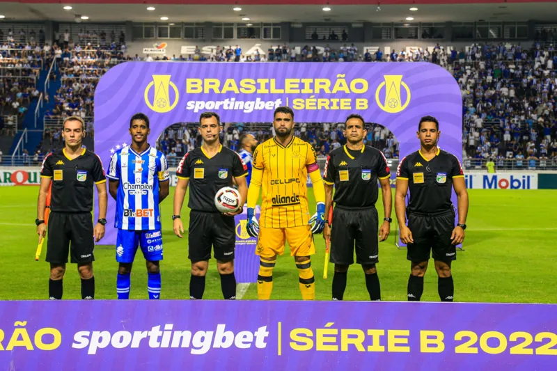 Em jogo atrasado, CSA faz partida fraca e fica apenas no 1 a 1 com o Criciúma, no Rei Pelé