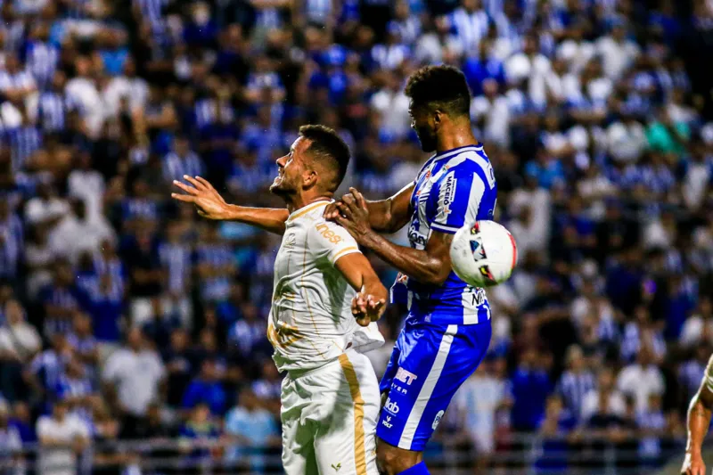 CSA quer resultado melhor após empatar com o Criciúma