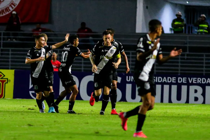 CRB fica no empate com a Ponte Preta, no Rei Pelé, e segue na 10ª posição na tabela: 1 a 1