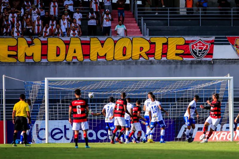 CSA joga bem, bate o Vitória e lidera Grupo B da Copa do Nordeste: 3x1