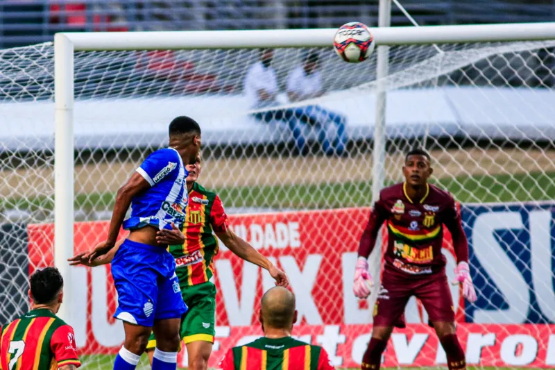 CSA fica no empate por zero a zero com o Sampaio e segue sem vencer na Série B