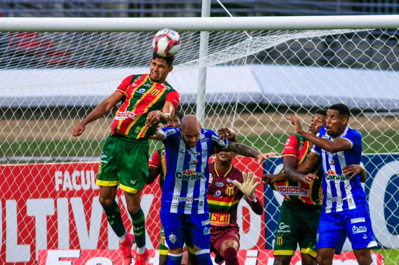 CSA fica no empate por zero a zero com o Sampaio e segue sem vencer na Série B