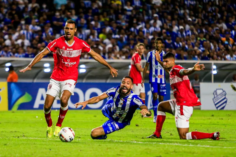 Diogo Silva é novamente herói, CRB elimina o CSA nos pênaltis e alcança sua 11ª final de Alagoano seguida