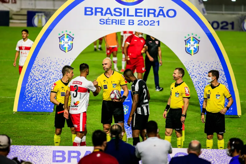 CRB vence Botafogo de virada, no Rei Pelé, e chega ao G-4 da Série B: 2 a 1