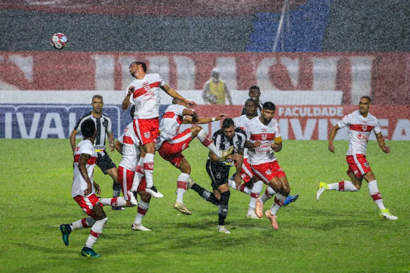 CRB vence Botafogo de virada, no Rei Pelé, e chega ao G-4 da Série B: 2 a 1