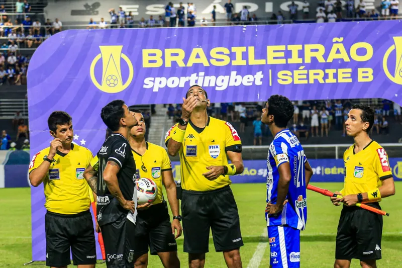 CSA decepciona, perde para a Ponte Preta e desce uma posição na tabela da Série B: 1 a 0