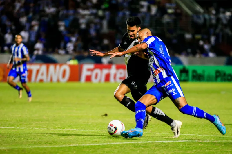 CSA decepciona, perde para a Ponte Preta e desce uma posição na tabela da Série B: 1 a 0