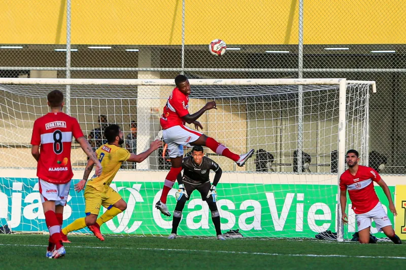 No Estádio da UFAL, CRB bate Aliança por 1 a 0 no jogo de ida da semifinal do Alagoano