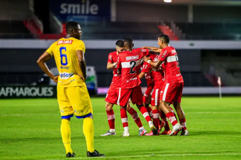 CRB derrota o Aliança por 2 a 0 no Rei Pelé