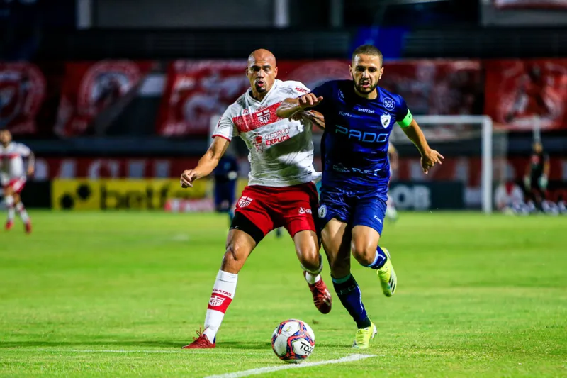 Negueba decide, CRB vence o Londrina por 1 a 0 e se mantém vivo na briga pelo acesso